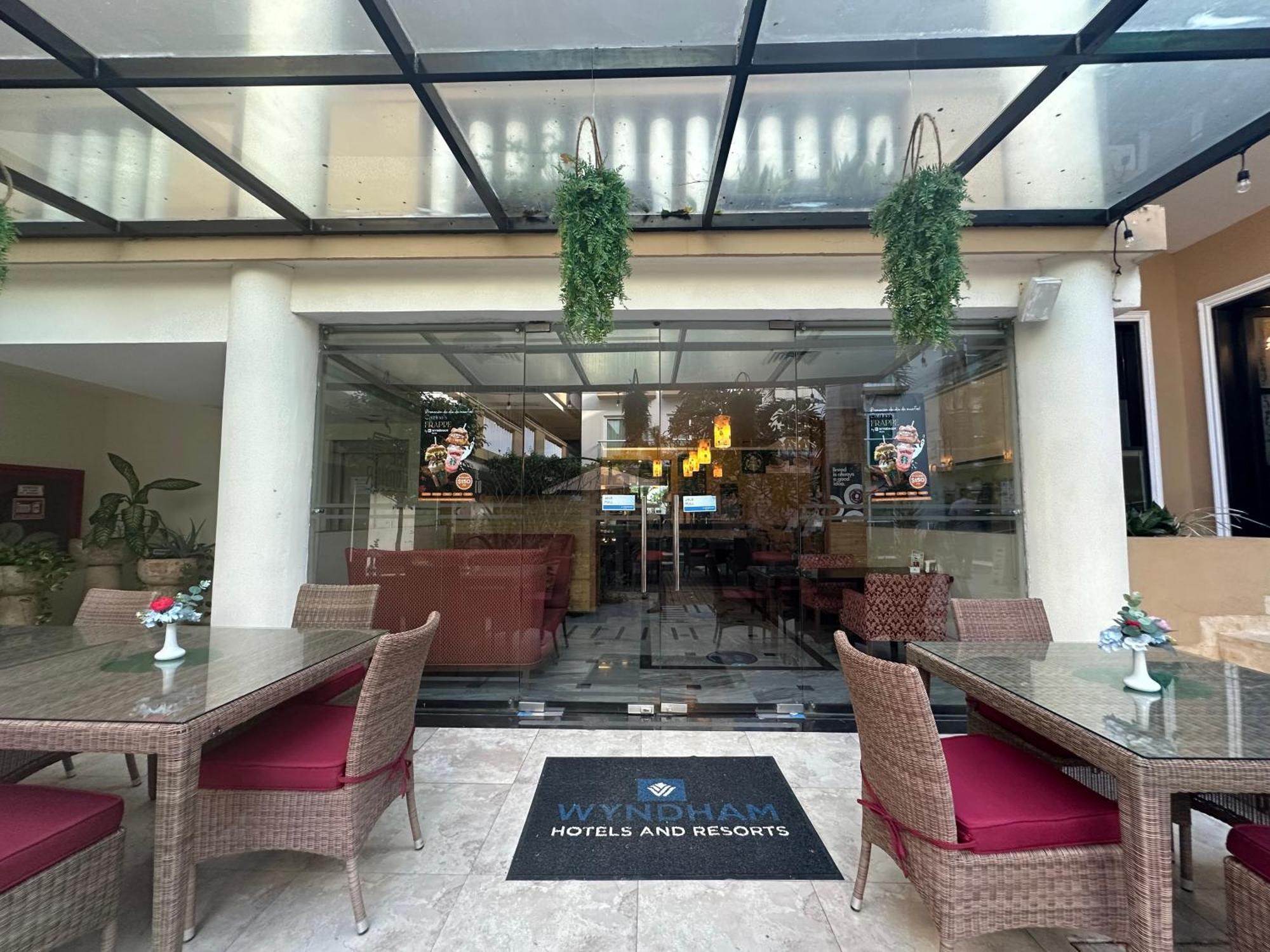 Wyndham Mérida Exterior foto